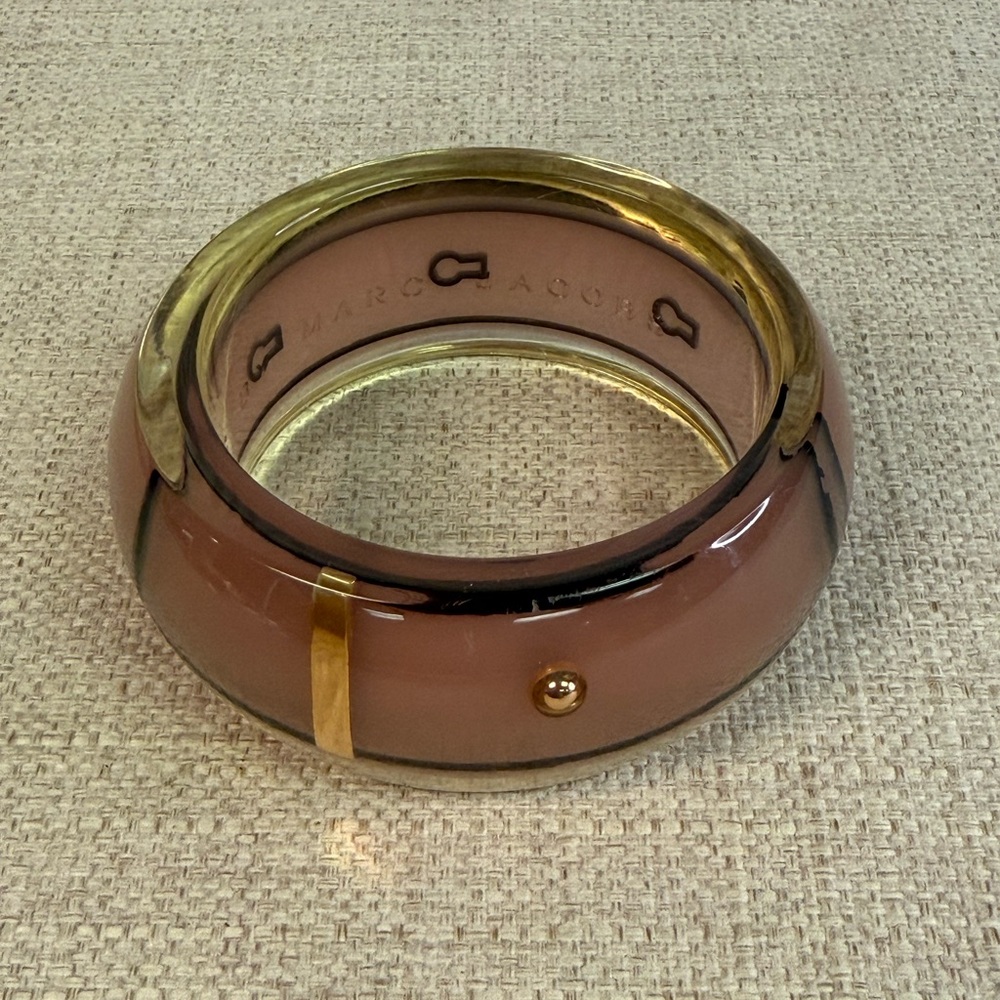 Marc by Marc Jacobs Chunky Pink Black Lucite Thick Bangle